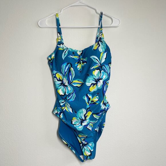 La Blanca Swim Suit One Piece Women 10 Blue Padded Ruch Pull On Bathing Vacation - Picture 1 of 7